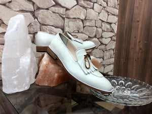Elegant Handmade Men's White Leather Fringed & Tassel Dress Shoes - theleathersouq