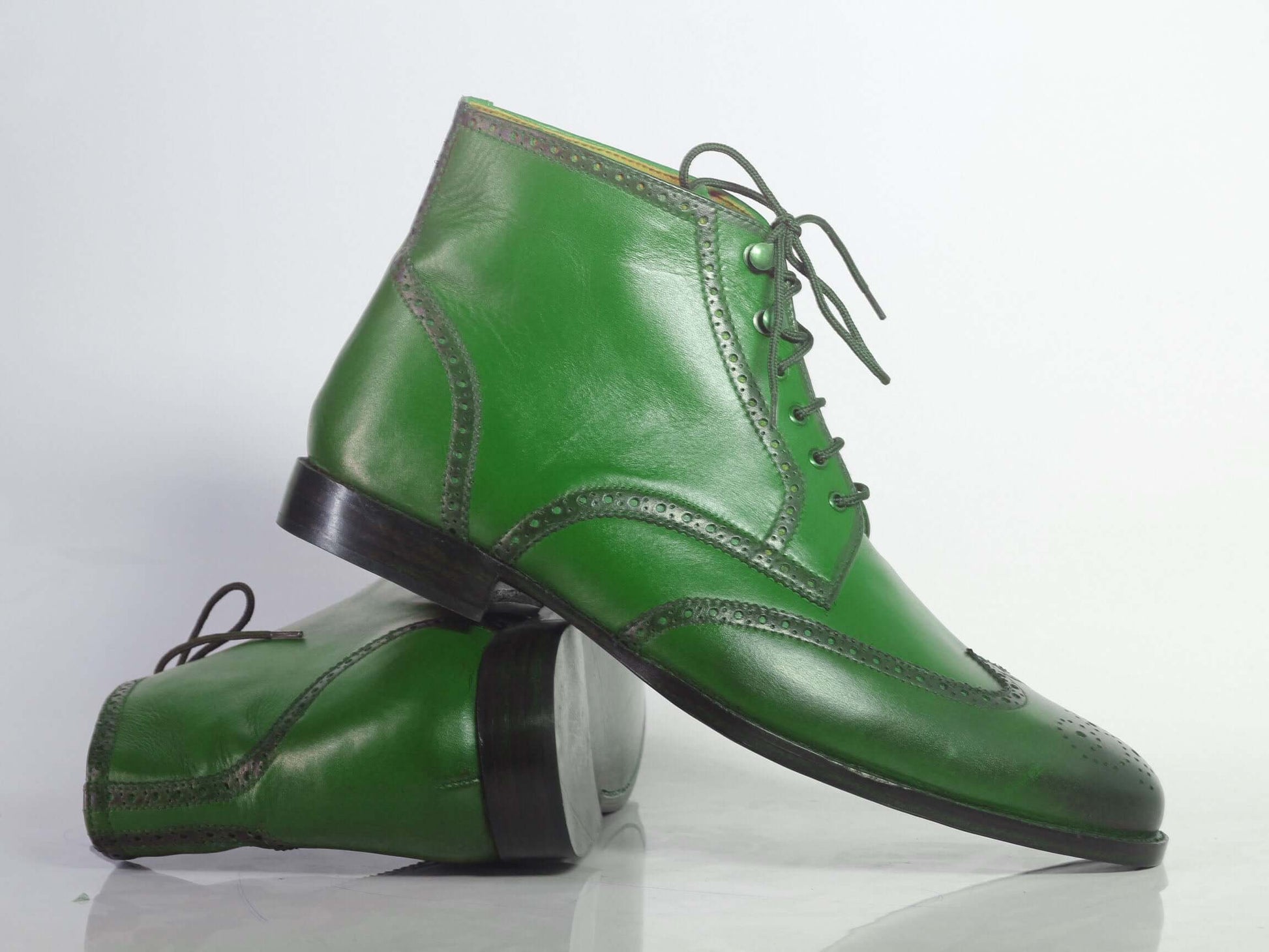 Handmade Men's Green Leather Chukka Boots, Men Wing Tip Brogue Toe Lace Up Boots - theleathersouq